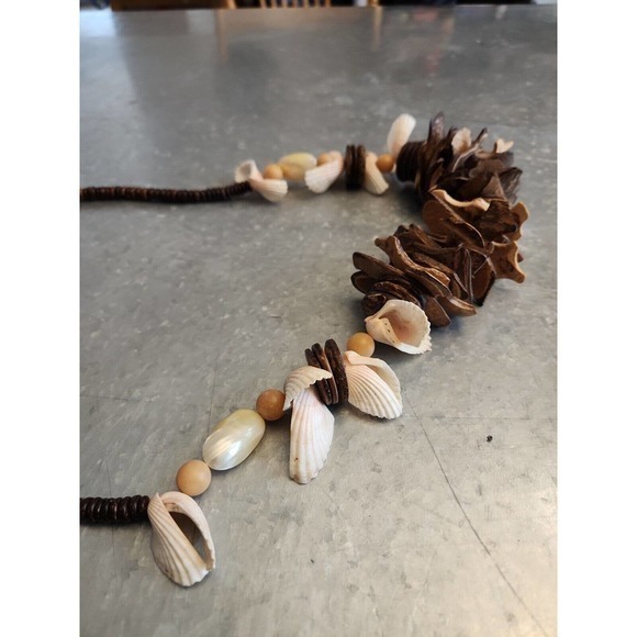 Vintage Coconut‎ Chip and Shell Necklace 31" long Spring Ring Clasp - Picture 4 of 4